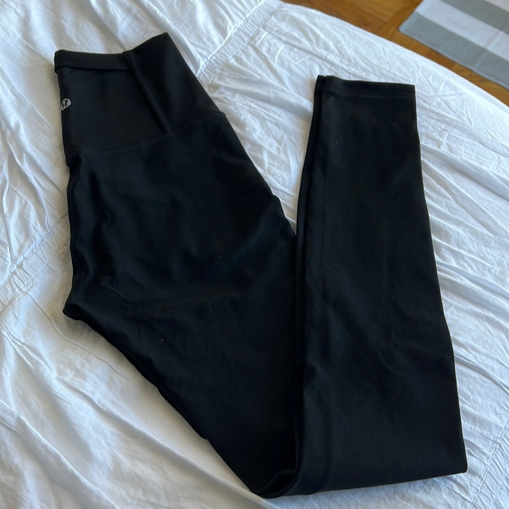 Lululemom mesh detail leggings